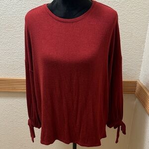 Mango size S terracotta red sleeve top!!
